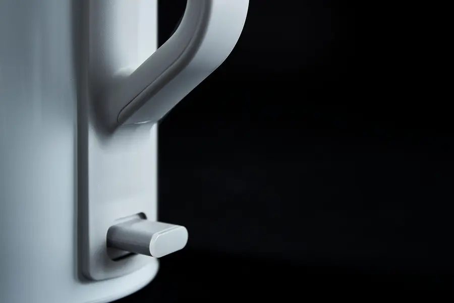 John Lewis & Partners – Kettle & Toaster: product work by Studio Hammond (image 3 of 4)